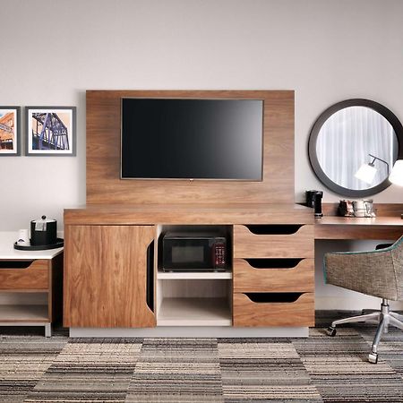 Hampton Inn & Suites Ft Worth-Берлесон Экстерьер фото