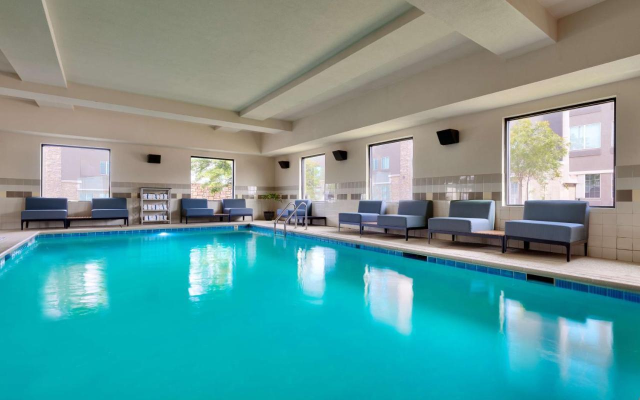 Hampton Inn & Suites Ft Worth-Берлесон Экстерьер фото